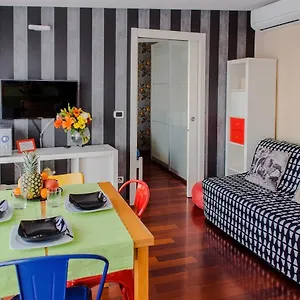 Urban Penthouse , Milano Italia